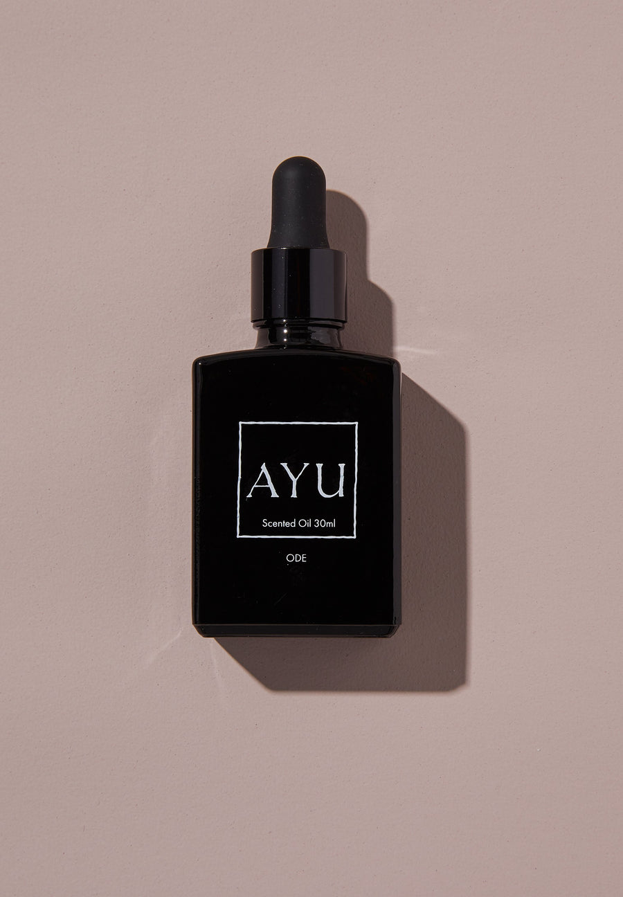 Ode Ayurvedic perfume oil - amber, sandalwood & saffron blossom